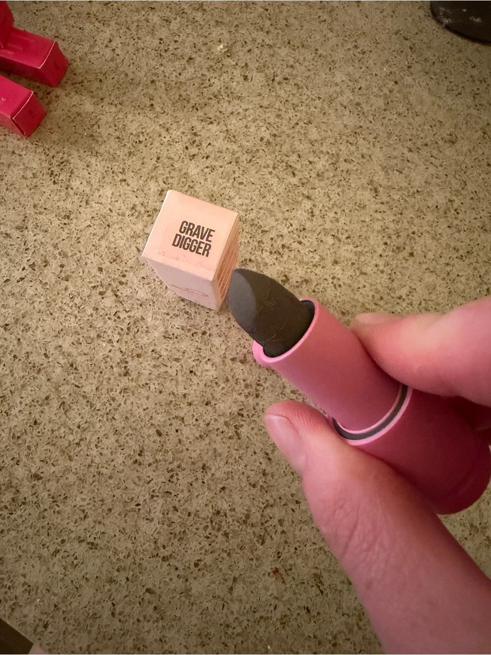 Jeffree Star Cosmetics Velvet Trap Lipstick • Grave Digger Matte